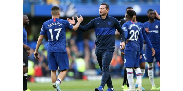 Chelsea zamierza kupić Ronaldo